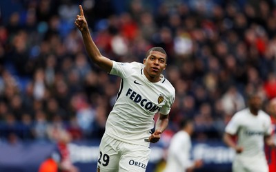 101博体育快讯-从葡萄牙贫民窟到圣西罗